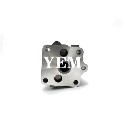 Oil Pump 15471-35012 For Kubota Engine V2203 V1902 V1903 D1102 D1703 D1503